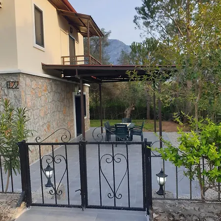 Fethiyede Muekemmel Tatilin Adres Villa Oludeniz