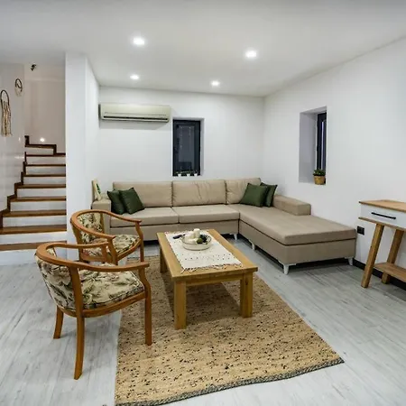 Fethiyede Muekemmel Tatilin Adres * Олудениз